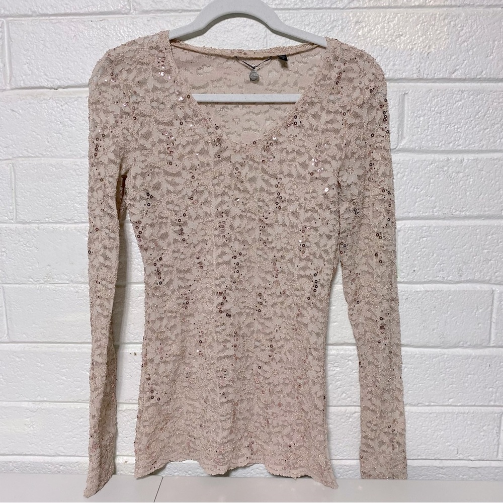 BKE Boutique Sequined Lace Longsleeve Shirt Blouse V Neck Sheer Floral Cream Tan